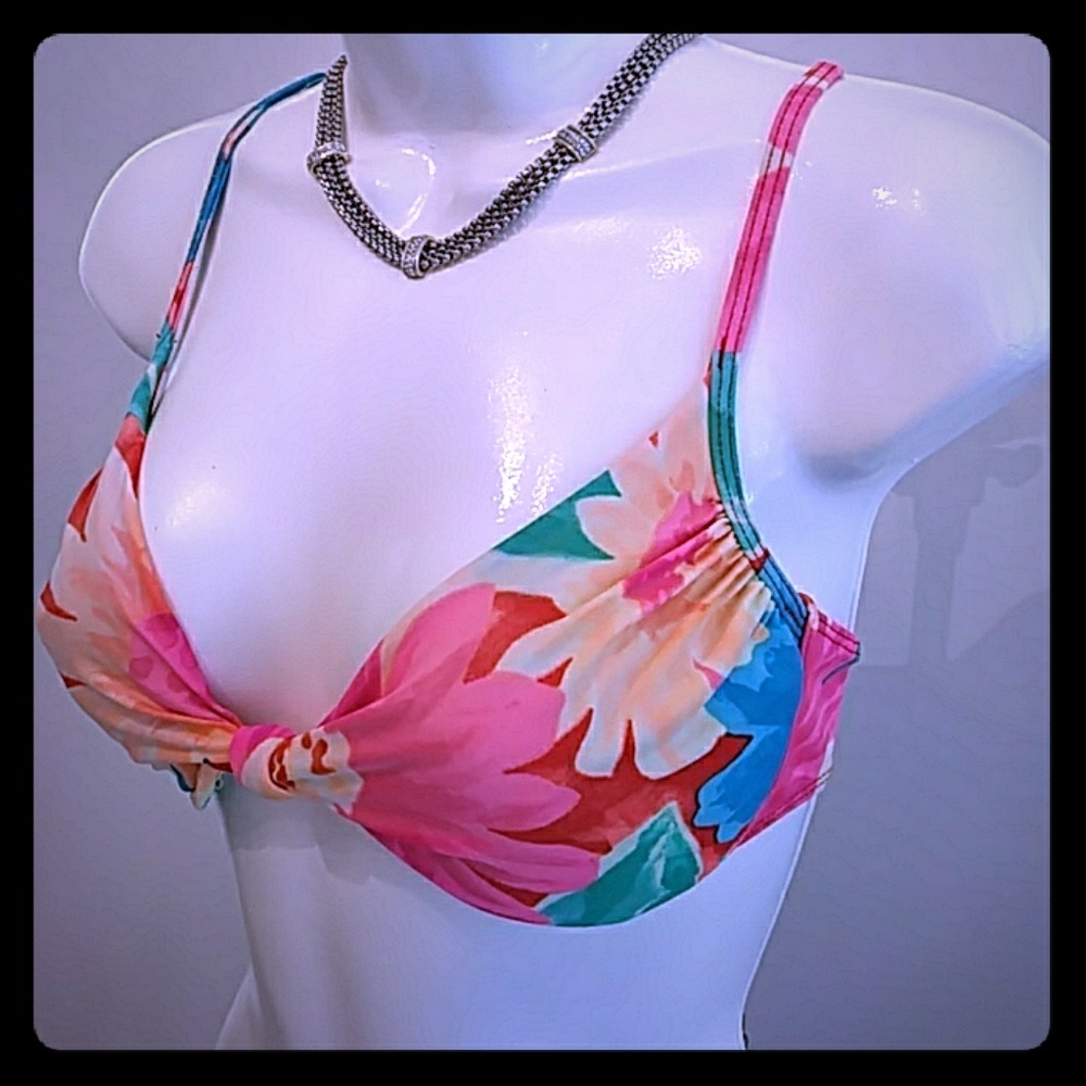 Bikini Top - Picture 2 of 3